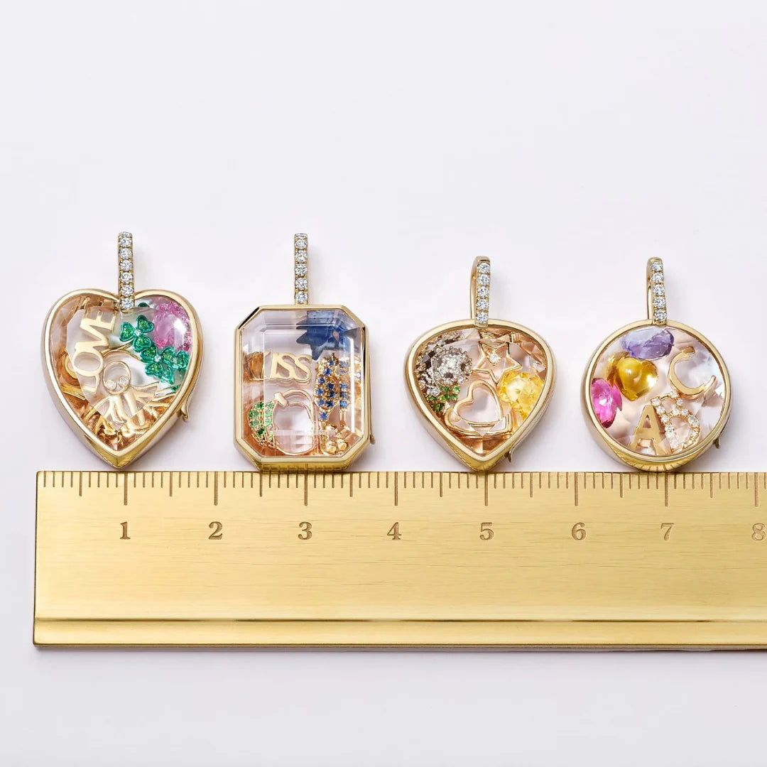Collier à charmes