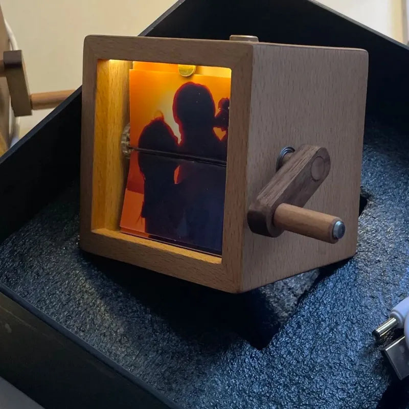 Cadre Flipbook Photo Personnalisé – Boîte Animation Mécanique à Manivelle avec Lumière